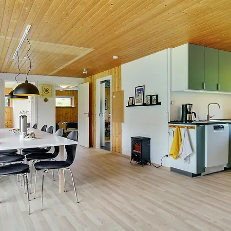 Feriehus Merita - 1-1km From The Sea By Interhome *